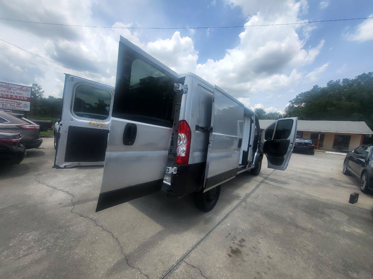 Used 2017 RAM ProMaster 1500 w/ Interior Convenience Group FWD image 41