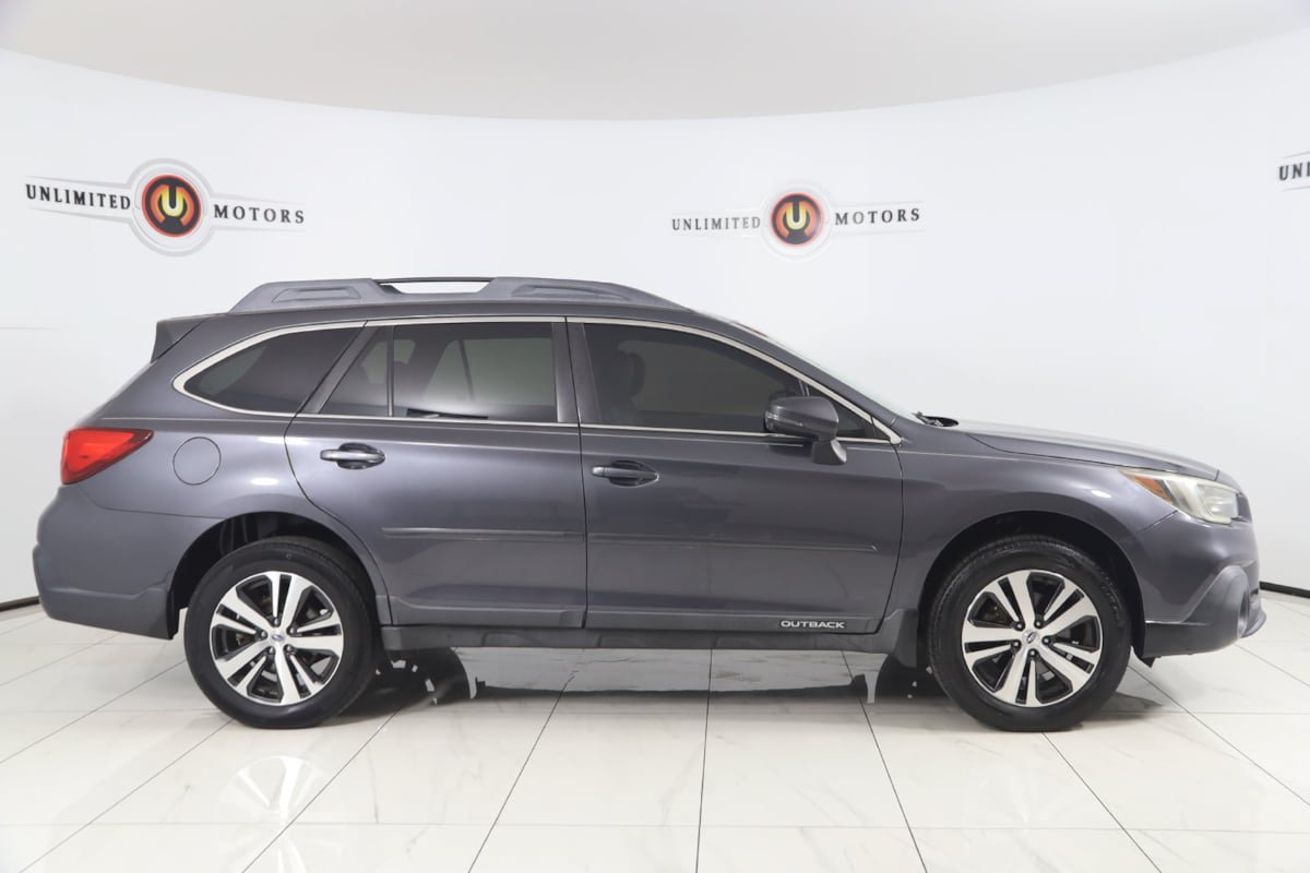 Used 2019 Subaru Outback 2.5i Limited AWD/4WD image 2