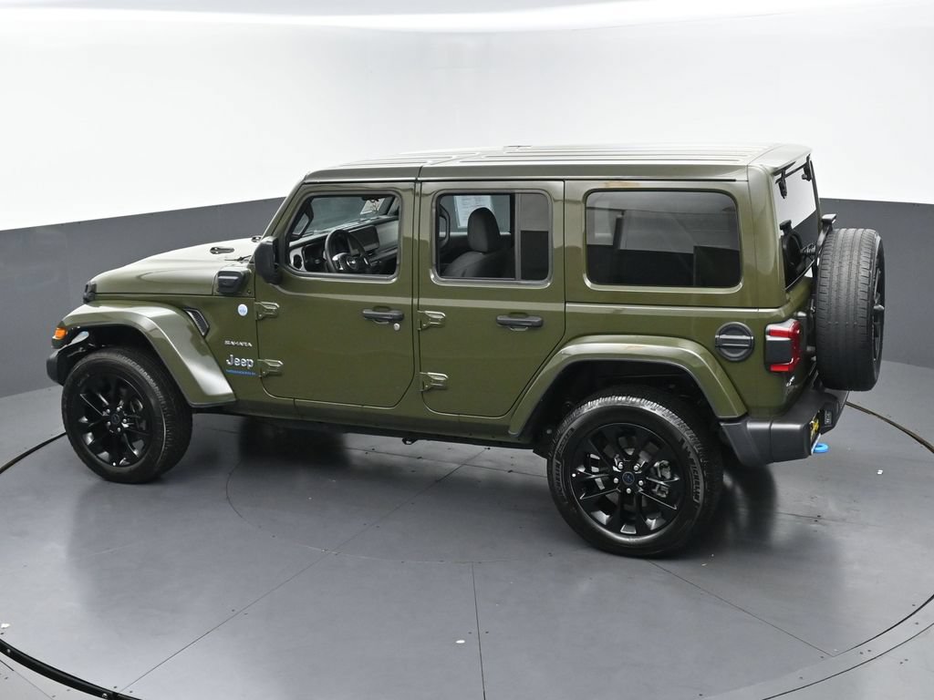 Used 2024 Jeep Wrangler Unlimited Sahara AWD/4WD image 44