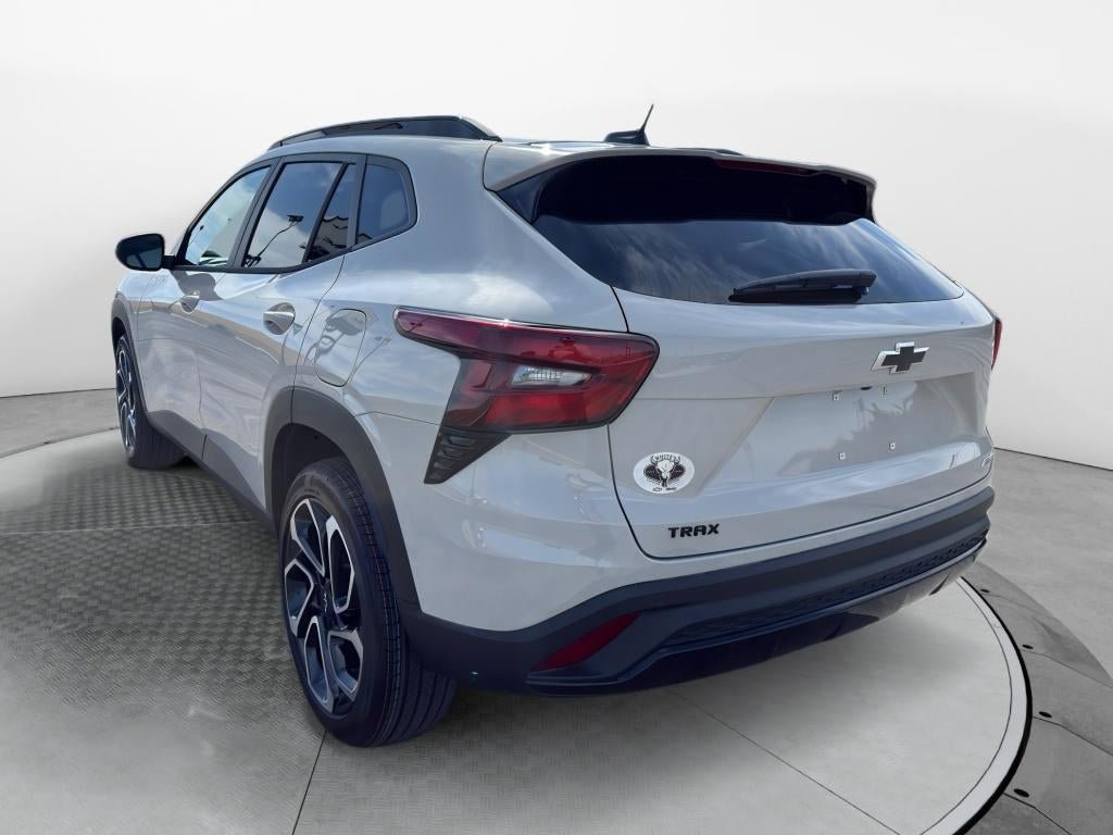 New 2026 Chevrolet Trax RS w/ Driver Confidence Package FWD image 7
