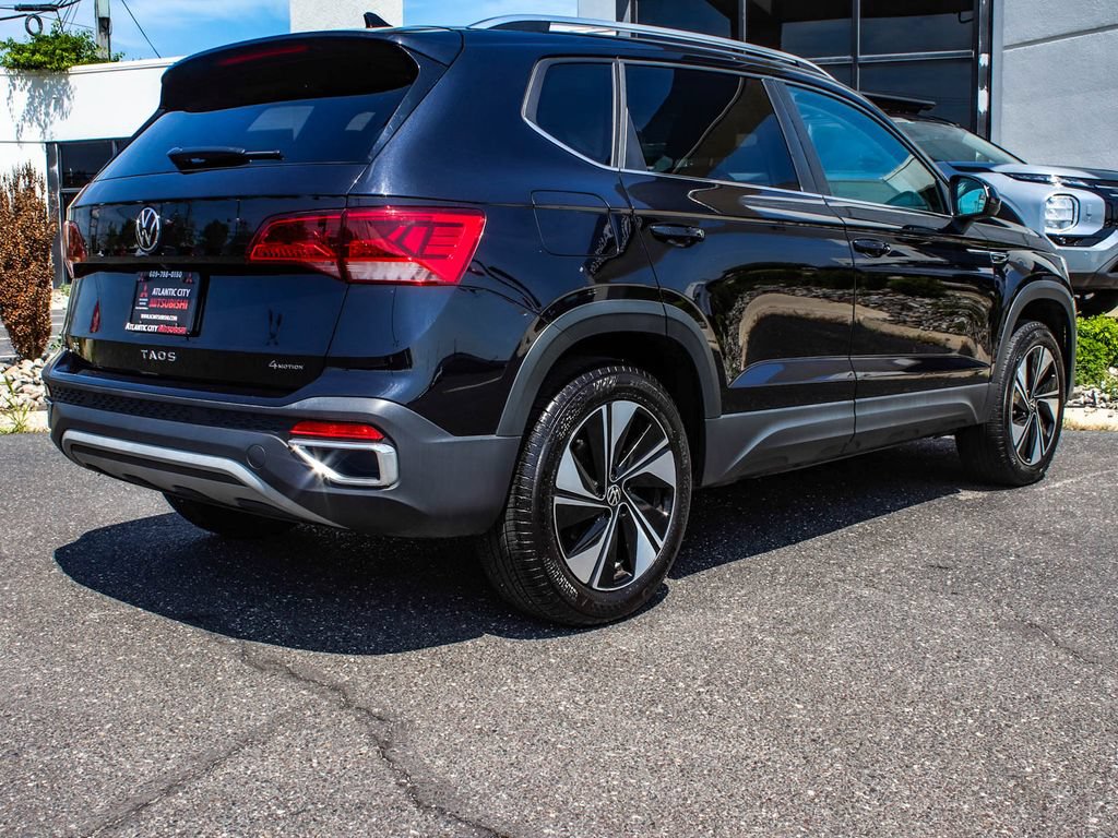 Used 2024 Volkswagen Taos SE AWD/4WD image 6