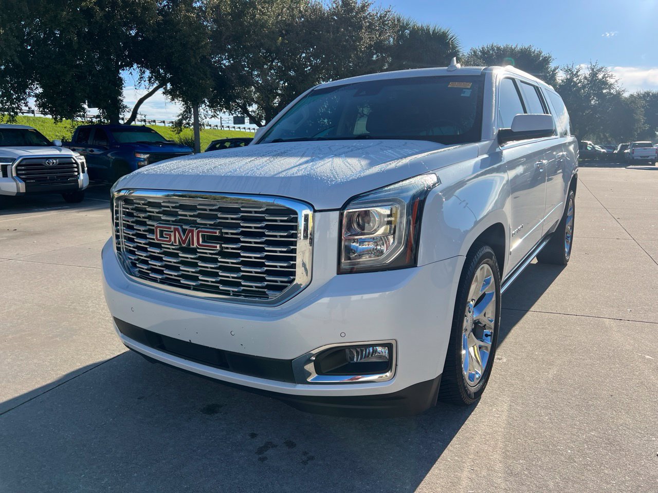 Used 2020 GMC Yukon XL Denali w/ Denali Ultimate Package