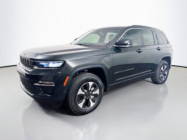 Used 2024 Jeep Grand Cherokee Limited 4xe w/ Luxury Tech Group II AWD/4WD image 5