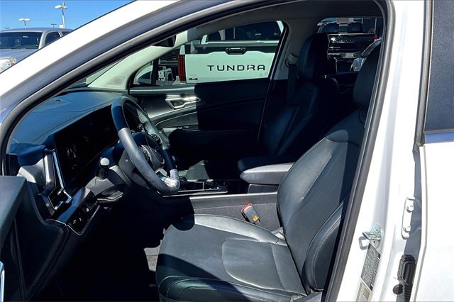 Used 2024 Kia Sportage EX image 18