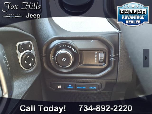 Certified 2025 Jeep Wrangler Unlimited Sahara image 16