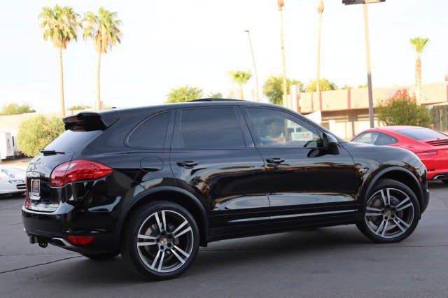 Used 2013 Porsche Cayenne Diesel AWD/4WD image 20