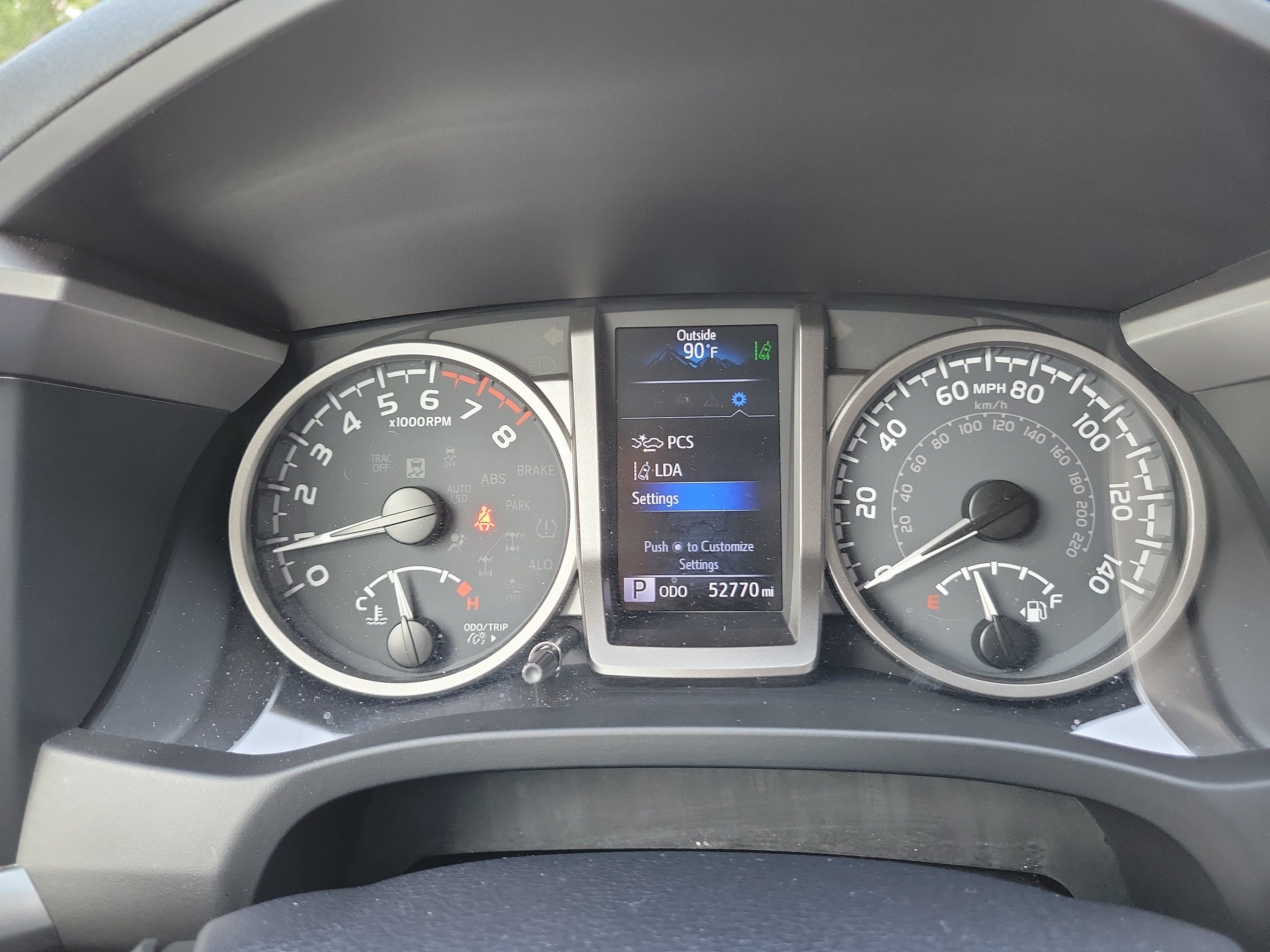 Used 2021 Toyota Tacoma SR5 RWD image 26