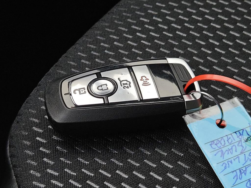 New 2026 Ford Escape ST-Line w/ Tech Pack #1 image 27