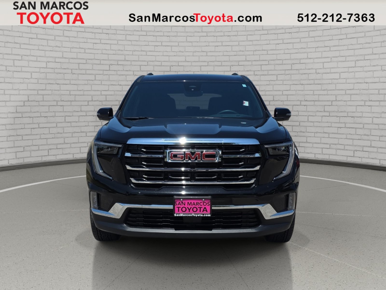 Used 2026 GMC Acadia Elevation w/ Elevation Premium Package FWD image 2