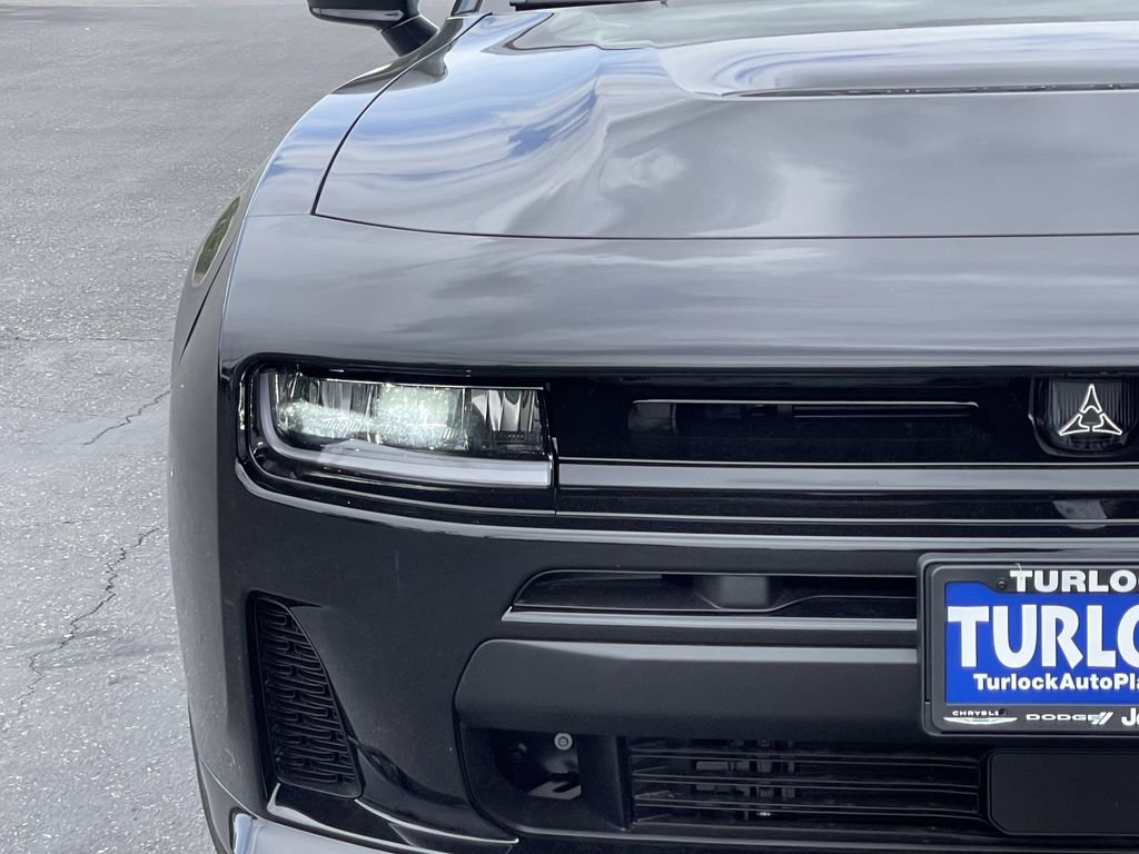 New 2026 Dodge Charger R/T w/ Blacktop Package AWD/4WD image 4