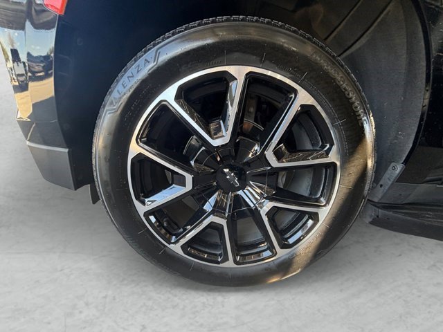 Certified 2023 Chevrolet Suburban RST w/ Luxury Package image 21
