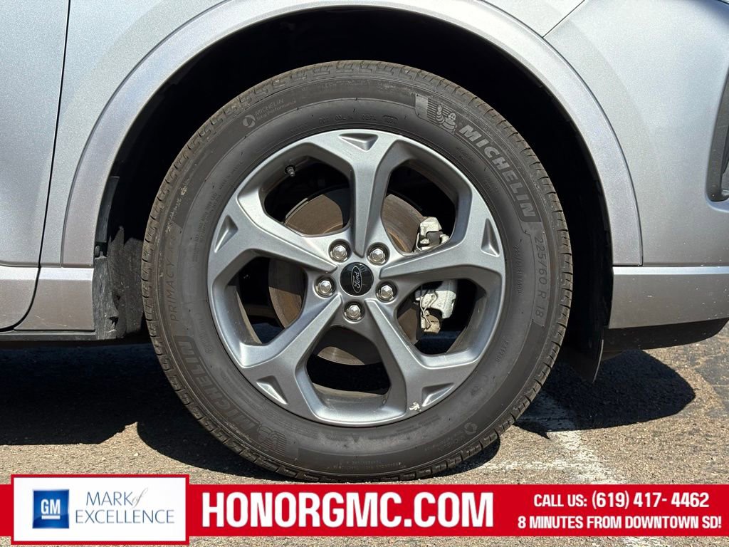 Used 2024 Ford Escape ST-Line image 10