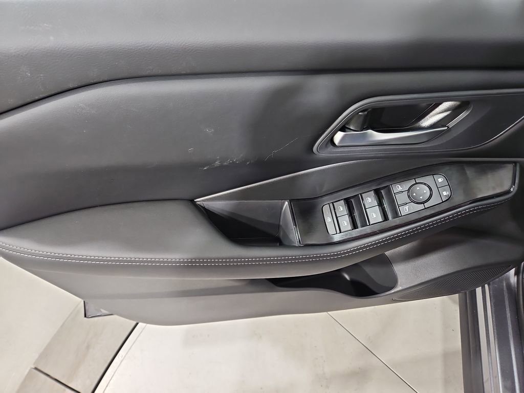 New 2026 Nissan Rogue SV image 11