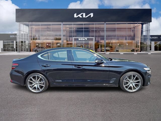 Used 2022 Genesis G70 3.3T AWD/4WD image 7