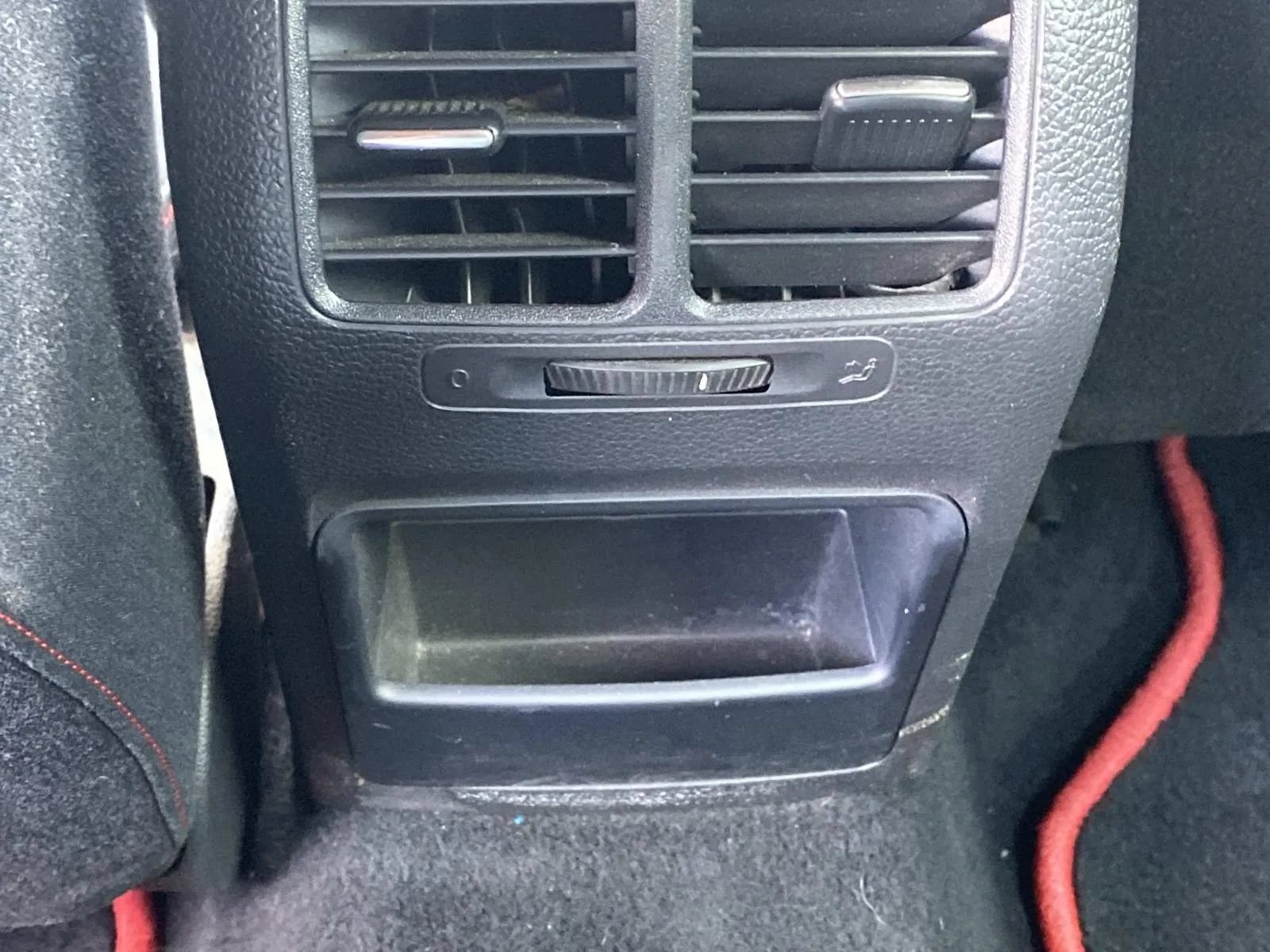 Used 2010 Volkswagen GTI 4-Door FWD image 12