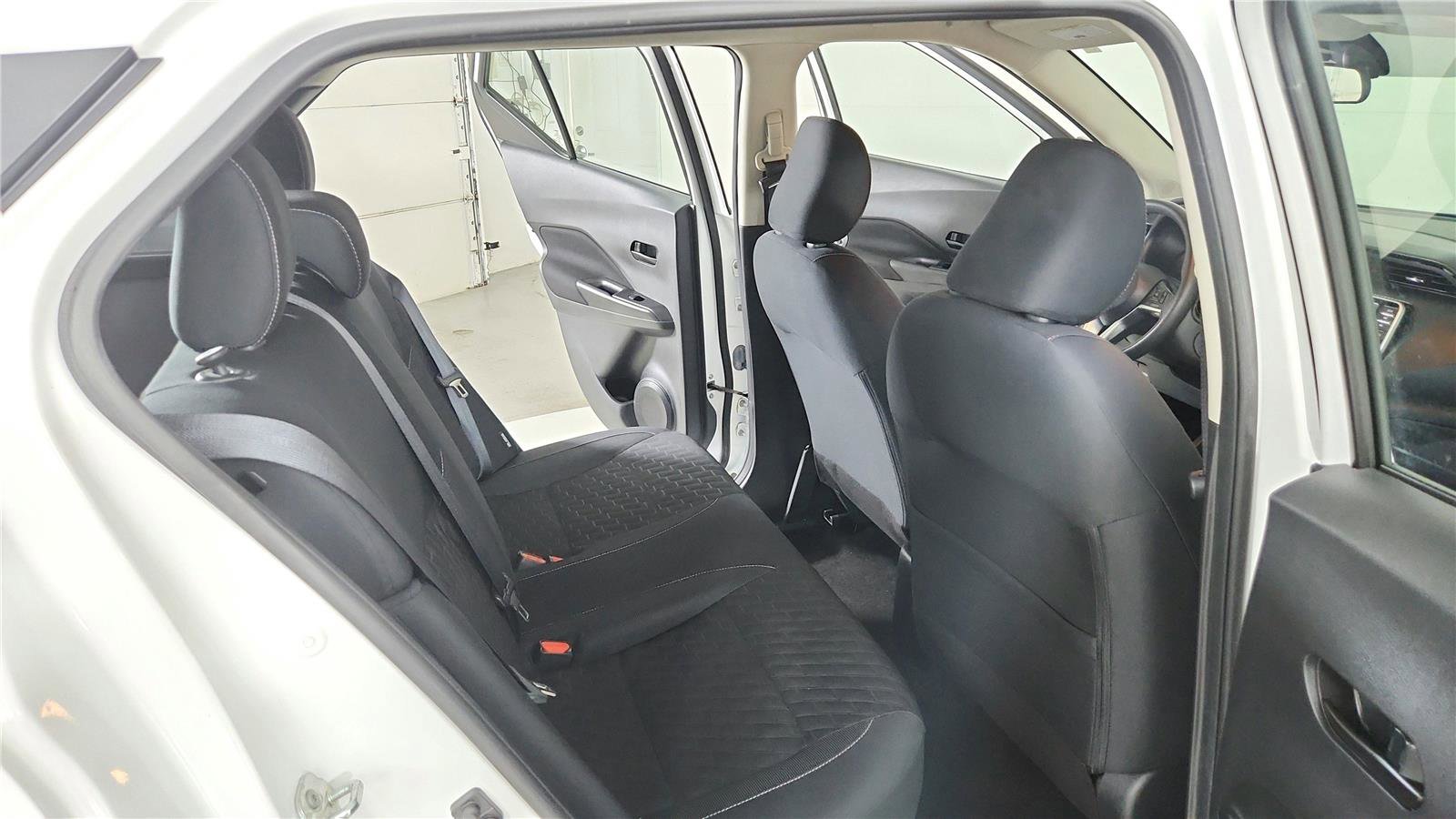Used 2022 Nissan Kicks S FWD image 16