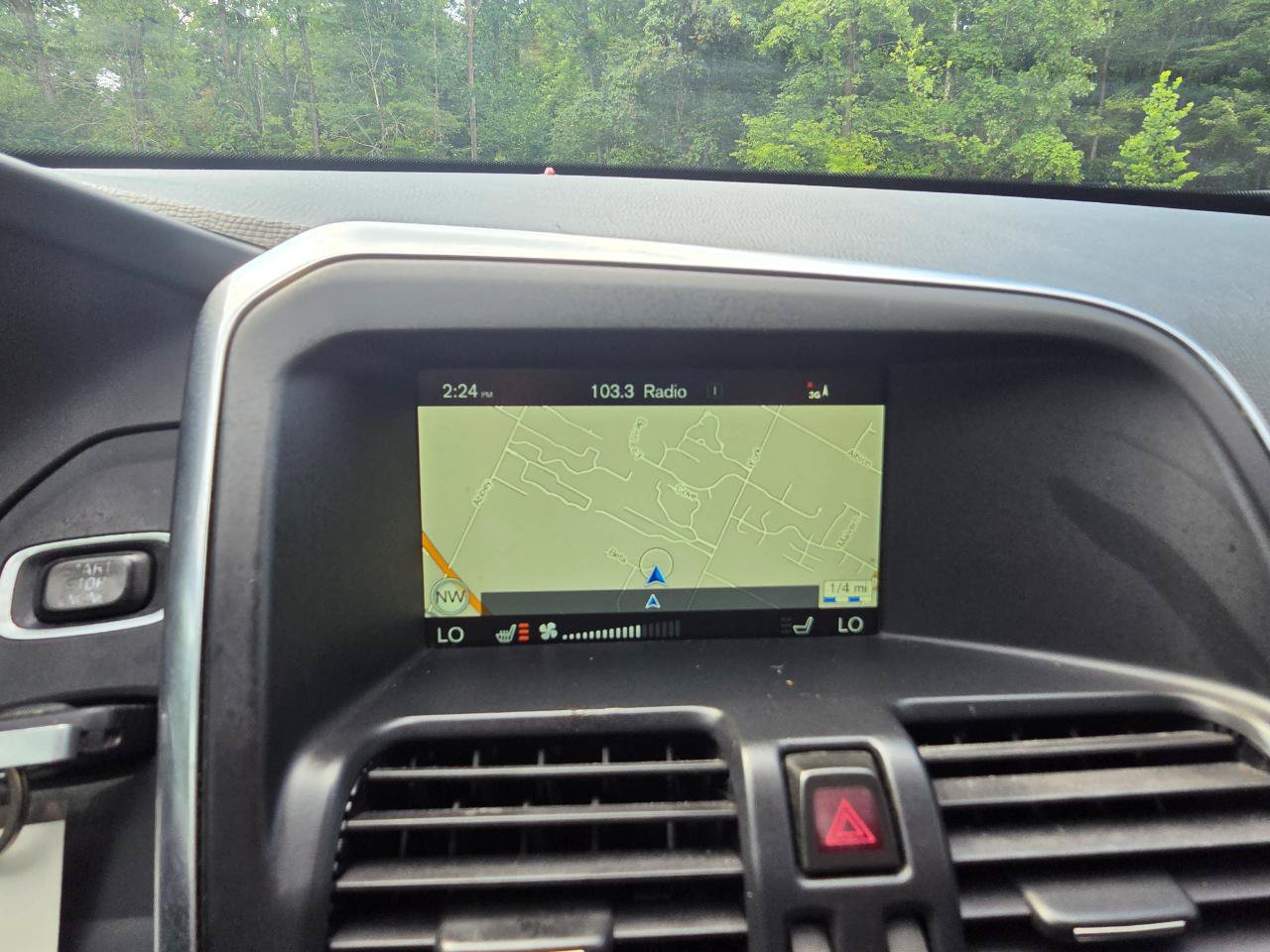 Used 2015 Volvo XC60 T5 AWD/4WD image 28