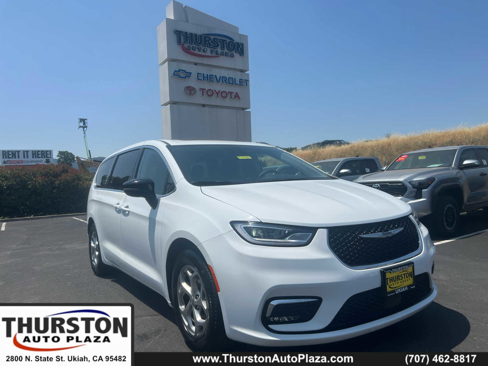 Used 2024 Chrysler Pacifica Limited