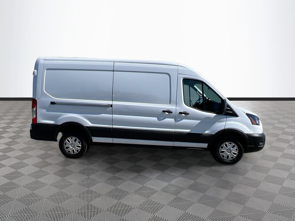 Used 2023 Ford E-Transit Medium Roof RWD image 8