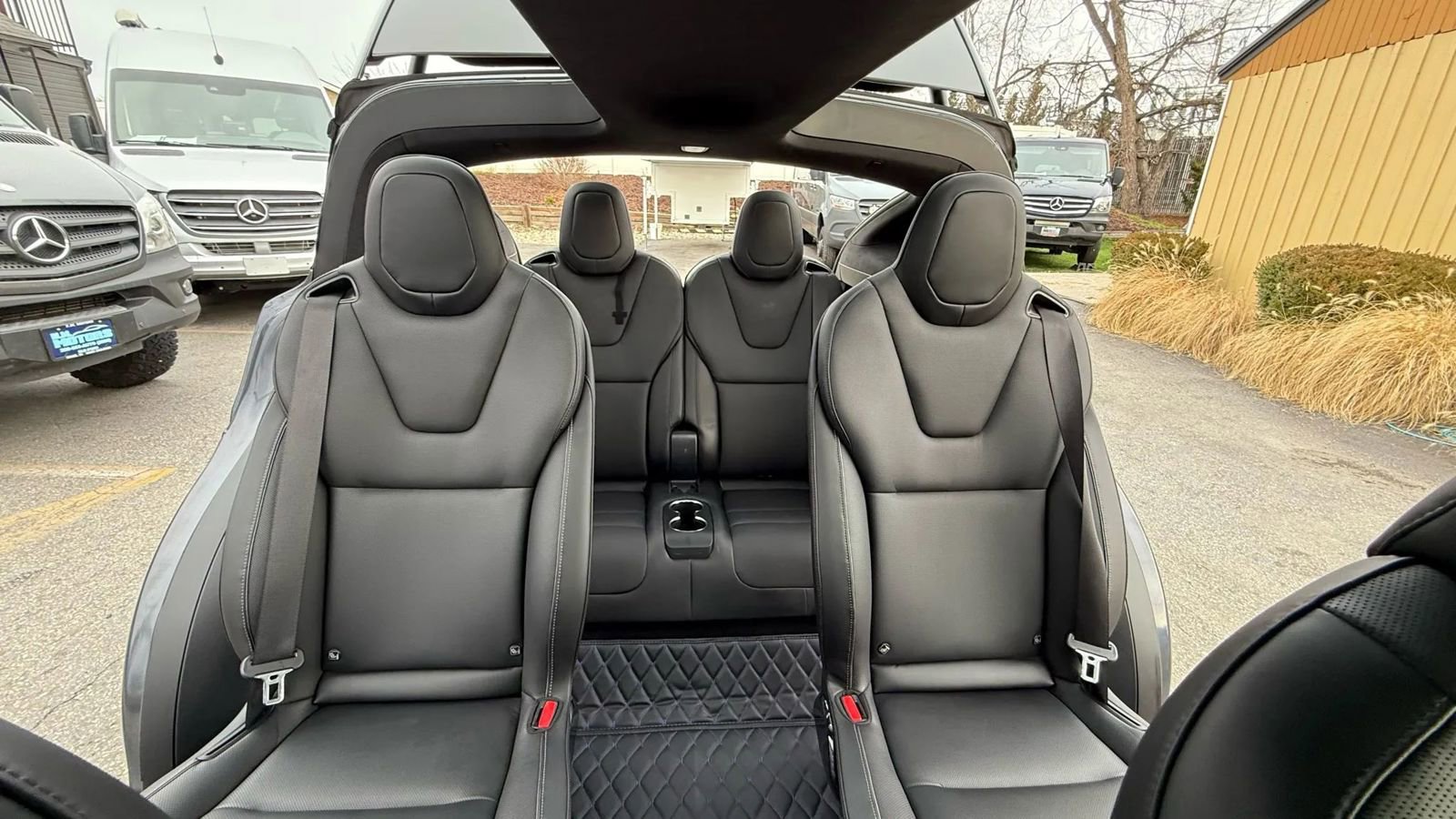 Used 2022 Tesla Model X Plaid image 32