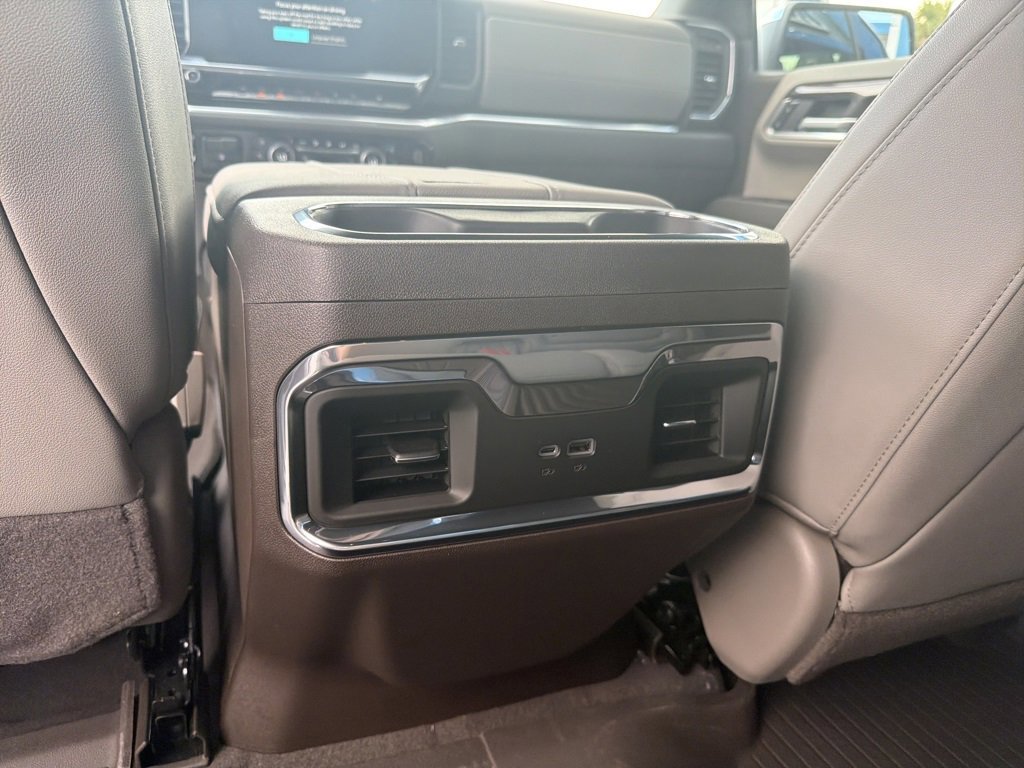 New 2026 Chevrolet Silverado 1500 LTZ w/ Z71 Off-Road Package image 16