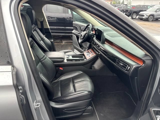 Used 2021 Lincoln Aviator Reserve w/ Elements Package Plus AWD/4WD image 13