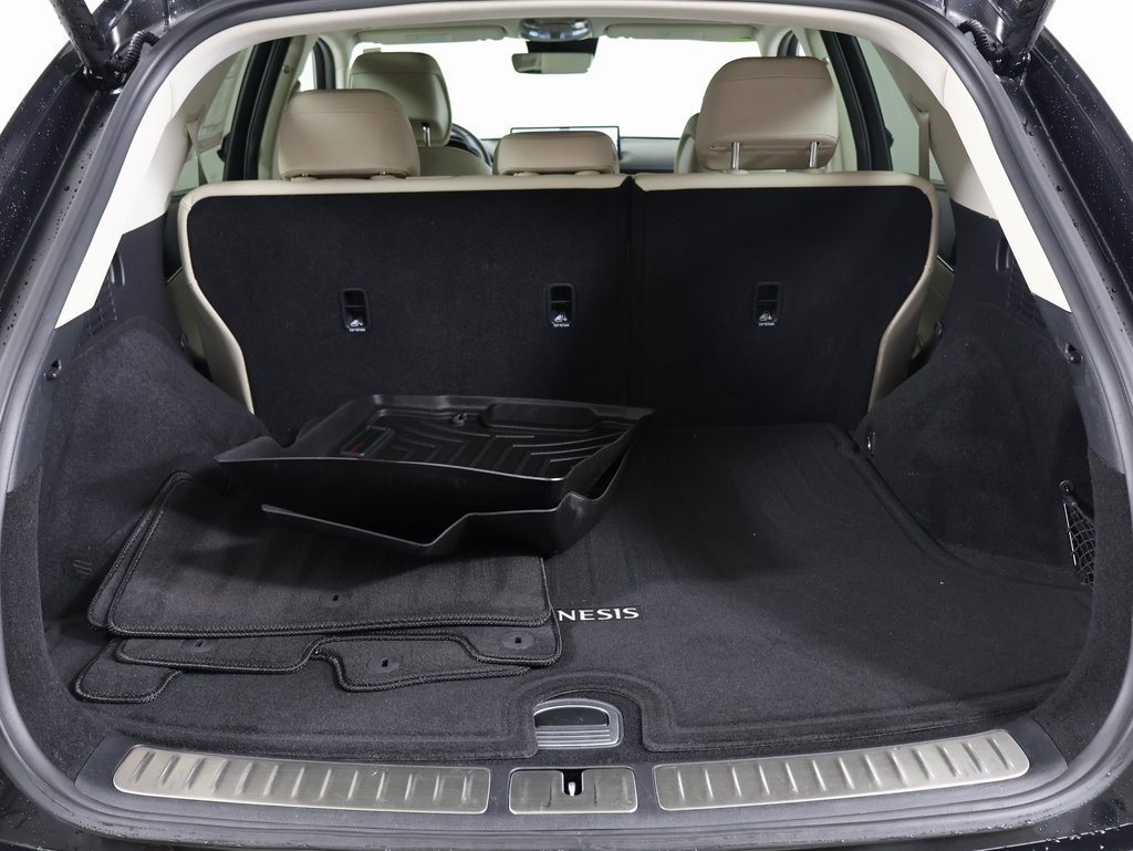 Used 2023 Genesis GV70 2.5T w/ Advanced Package image 15