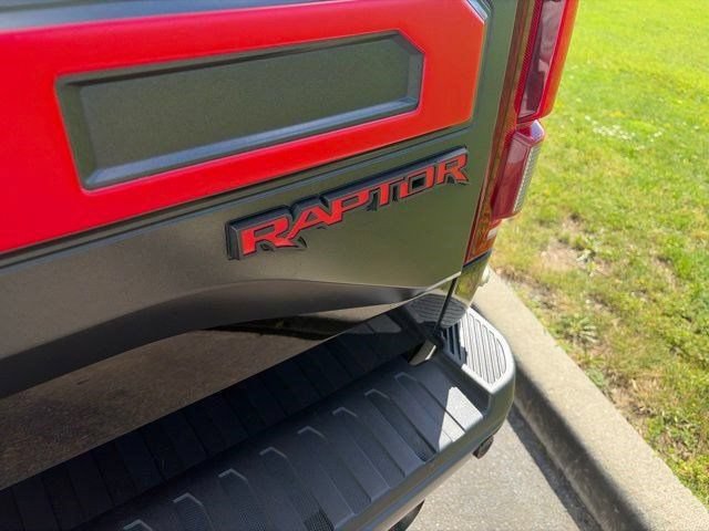 Used 2018 Ford F150 Raptor w/ Equipment Group 802A Luxury AWD/4WD image 58