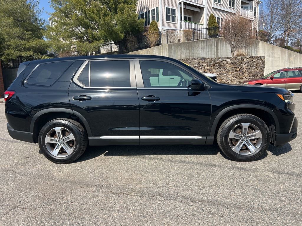 Used 2023 Honda Pilot EX-L image 7