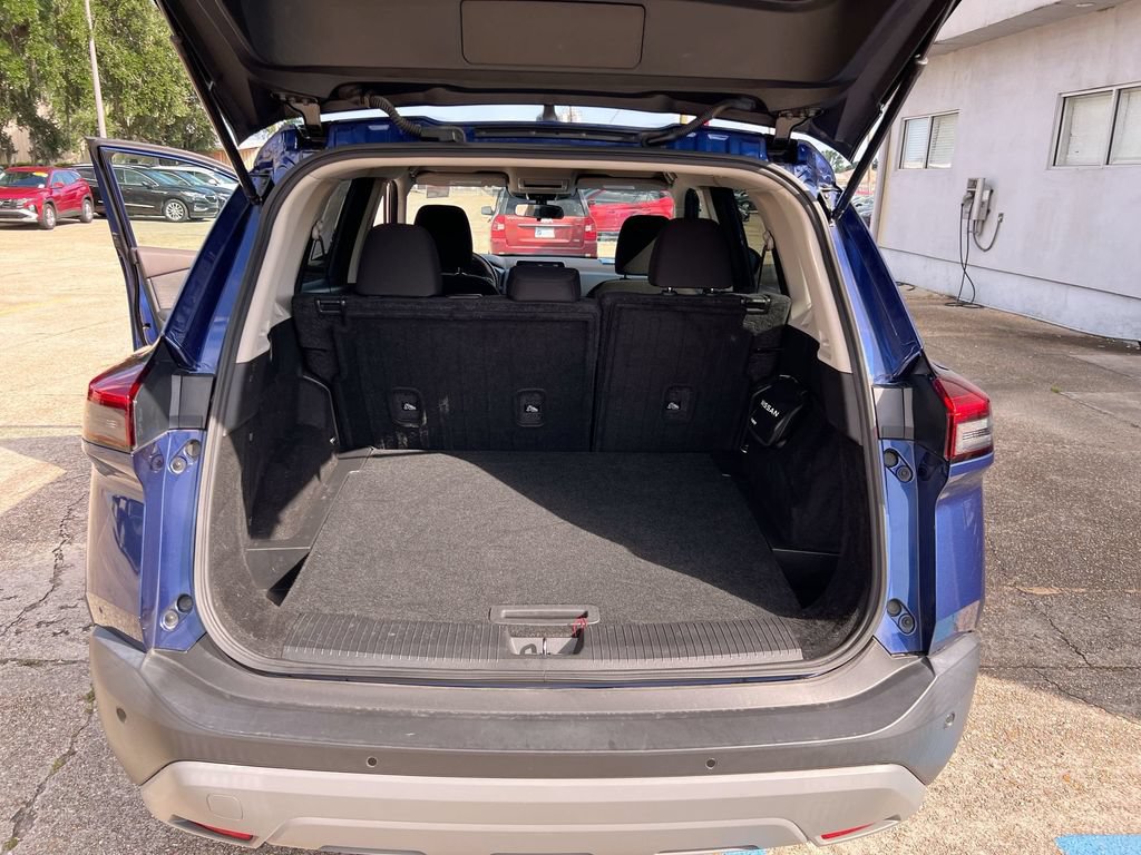 Used 2023 Nissan Rogue S FWD image 17