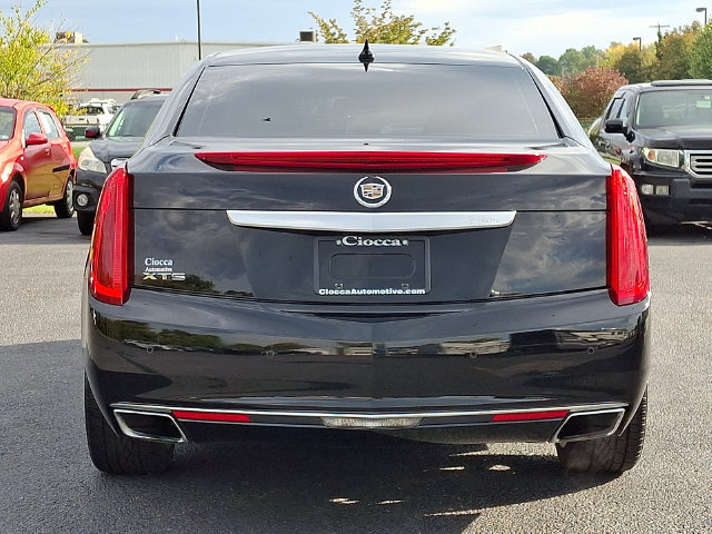 Used 2013 Cadillac XTS Luxury FWD image 8