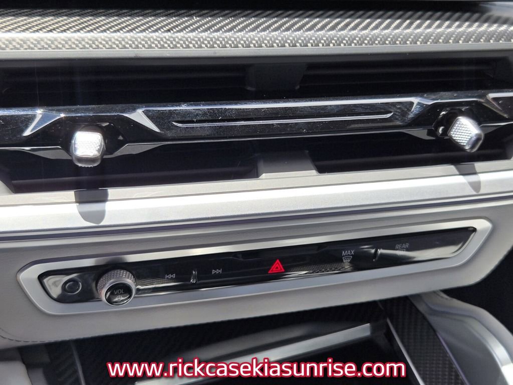 Used 2023 BMW XM AWD/4WD image 29