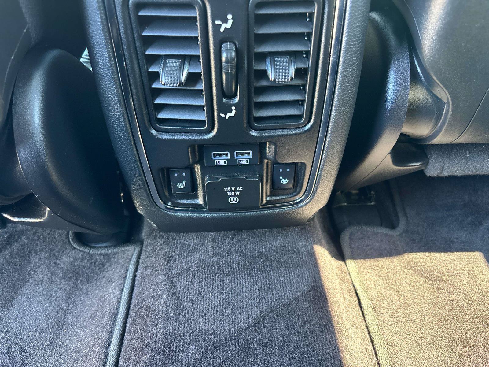 Certified 2018 Jeep Grand Cherokee Limited AWD/4WD image 15