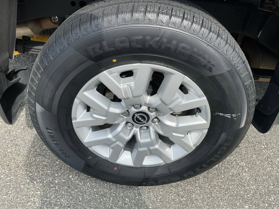 Used 2023 Nissan Frontier SV w/ SV Convenience Package AWD/4WD image 25