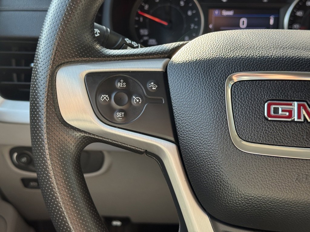 Used 2023 GMC Terrain SLE image 19