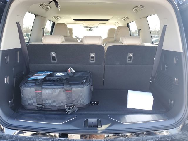 New 2026 INFINITI QX80 Pure w/ Cargo Package AWD/4WD image 9