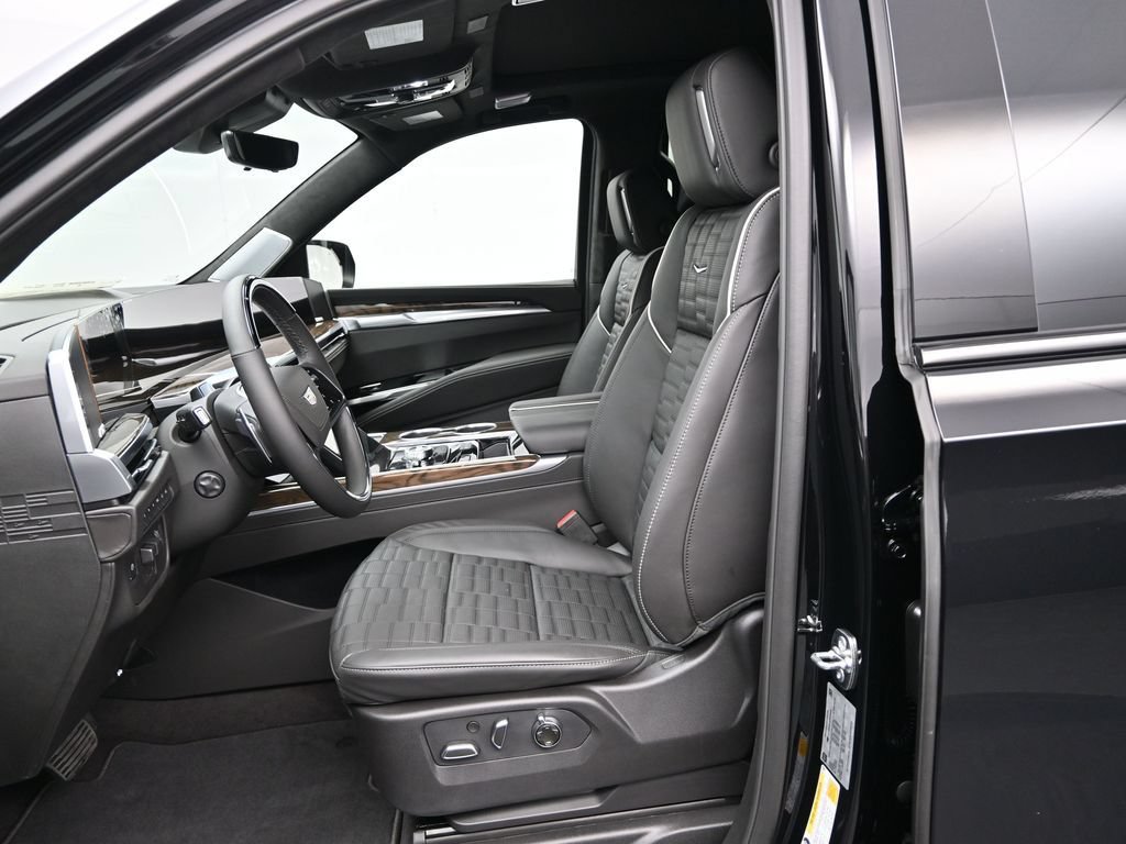New 2026 Cadillac Escalade Platinum Sport AWD/4WD image 10