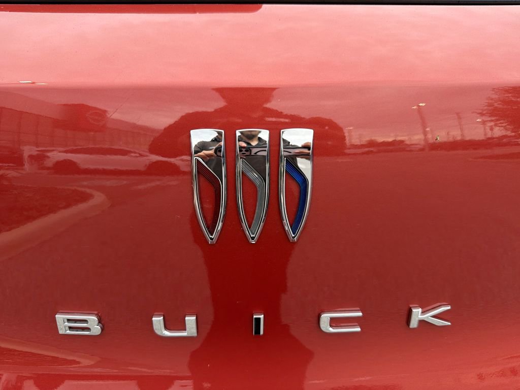 Used 2024 Buick Encore GX Preferred w/ Comfort Package FWD image 10