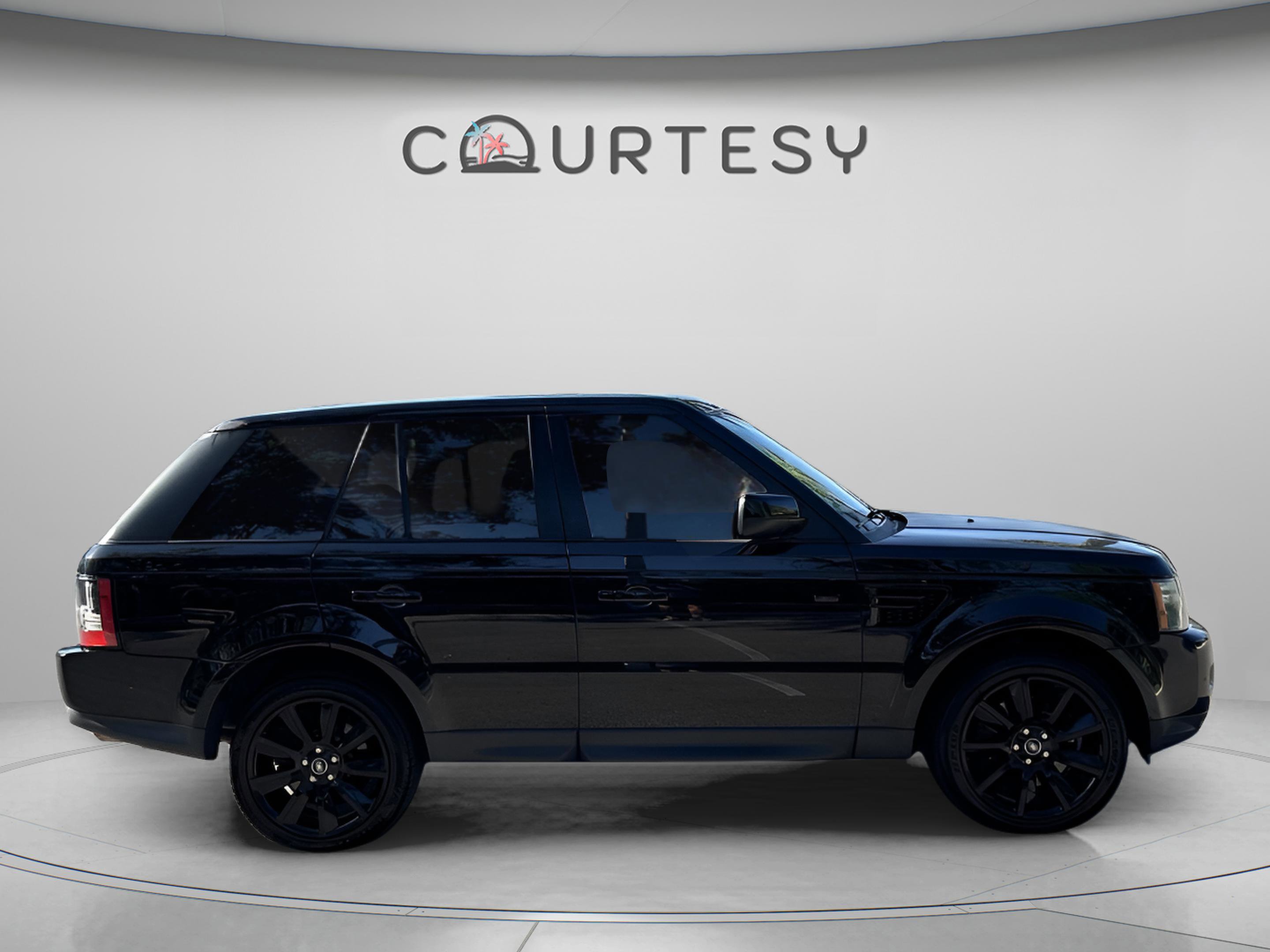 Used 2013 Land Rover Range Rover Sport HSE LUX image 8