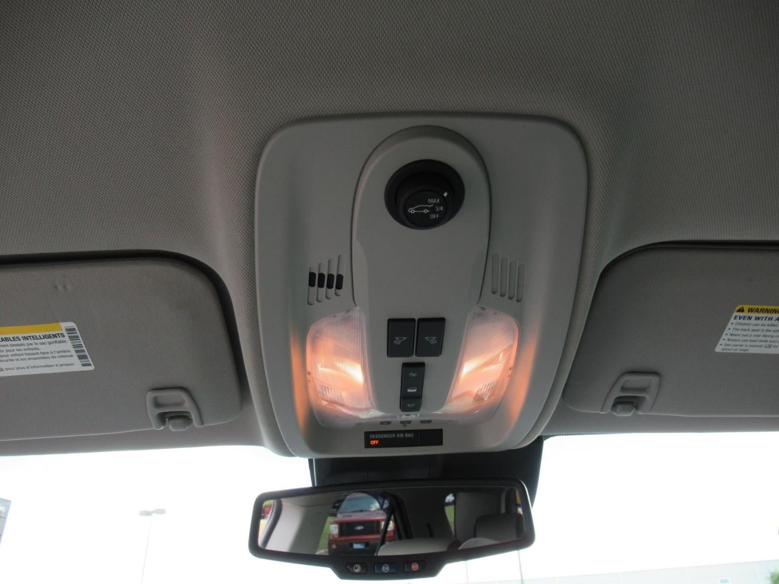 Used 2016 Chevrolet Equinox LTZ w/ Enhanced Convenience Package FWD image 27