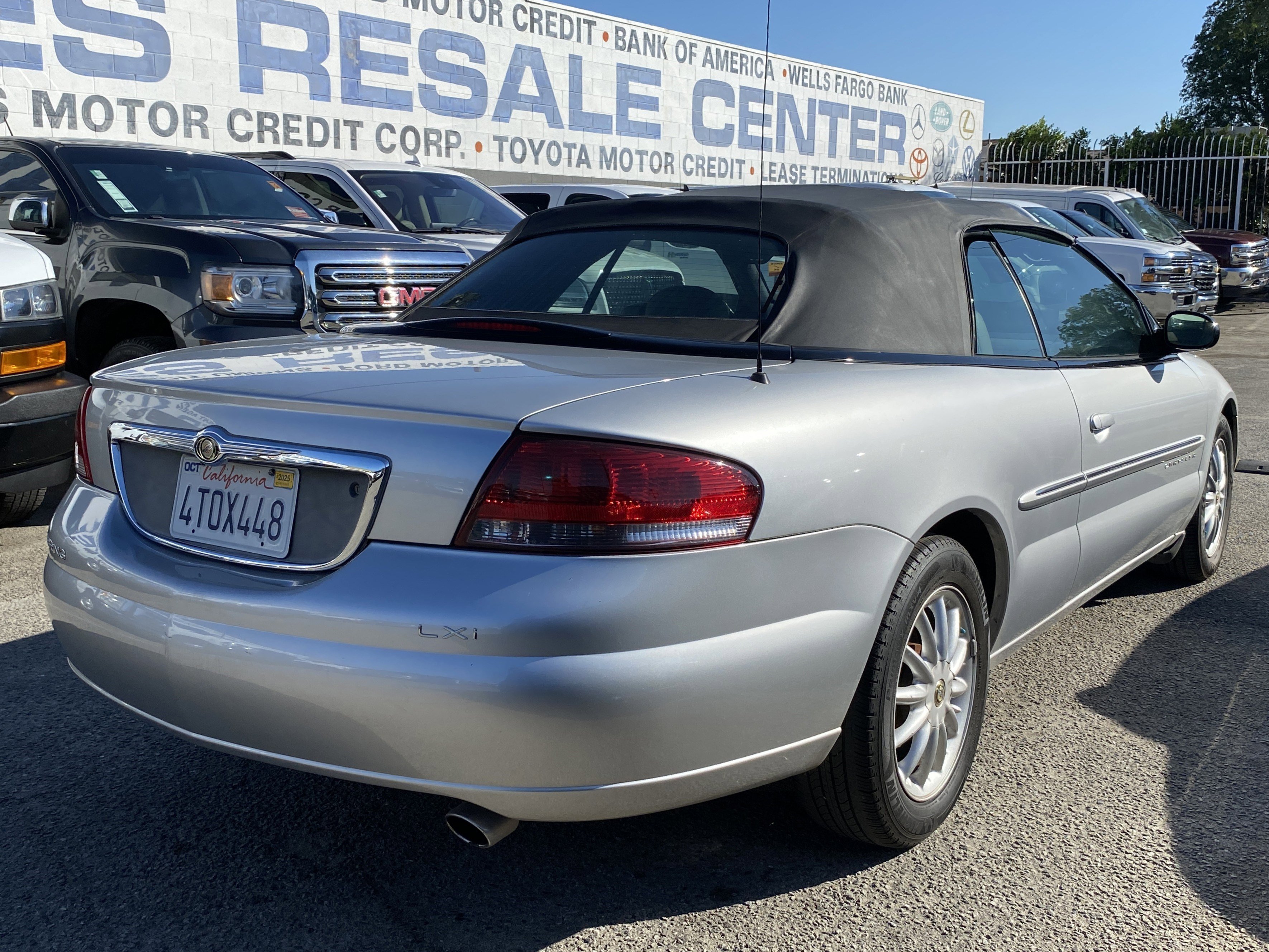 Used 2001 Chrysler Sebring LXi image 5