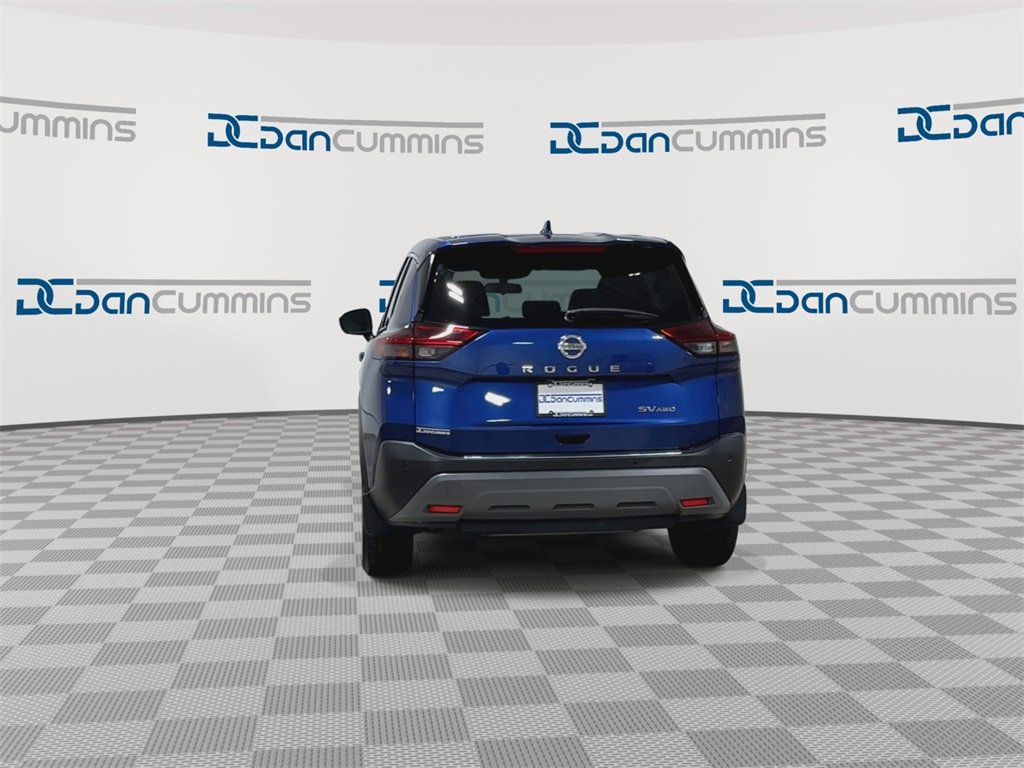 Used 2021 Nissan Rogue SV image 8
