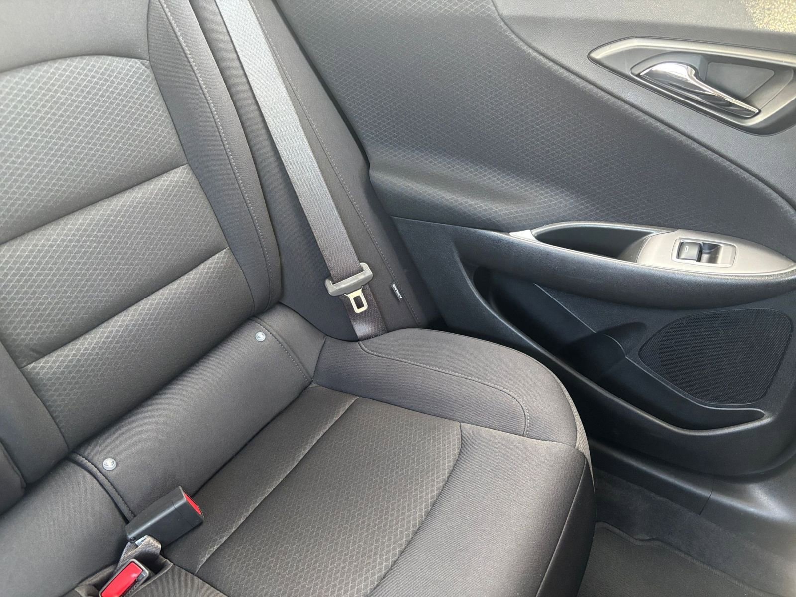 Used 2024 Chevrolet Malibu LT FWD image 38
