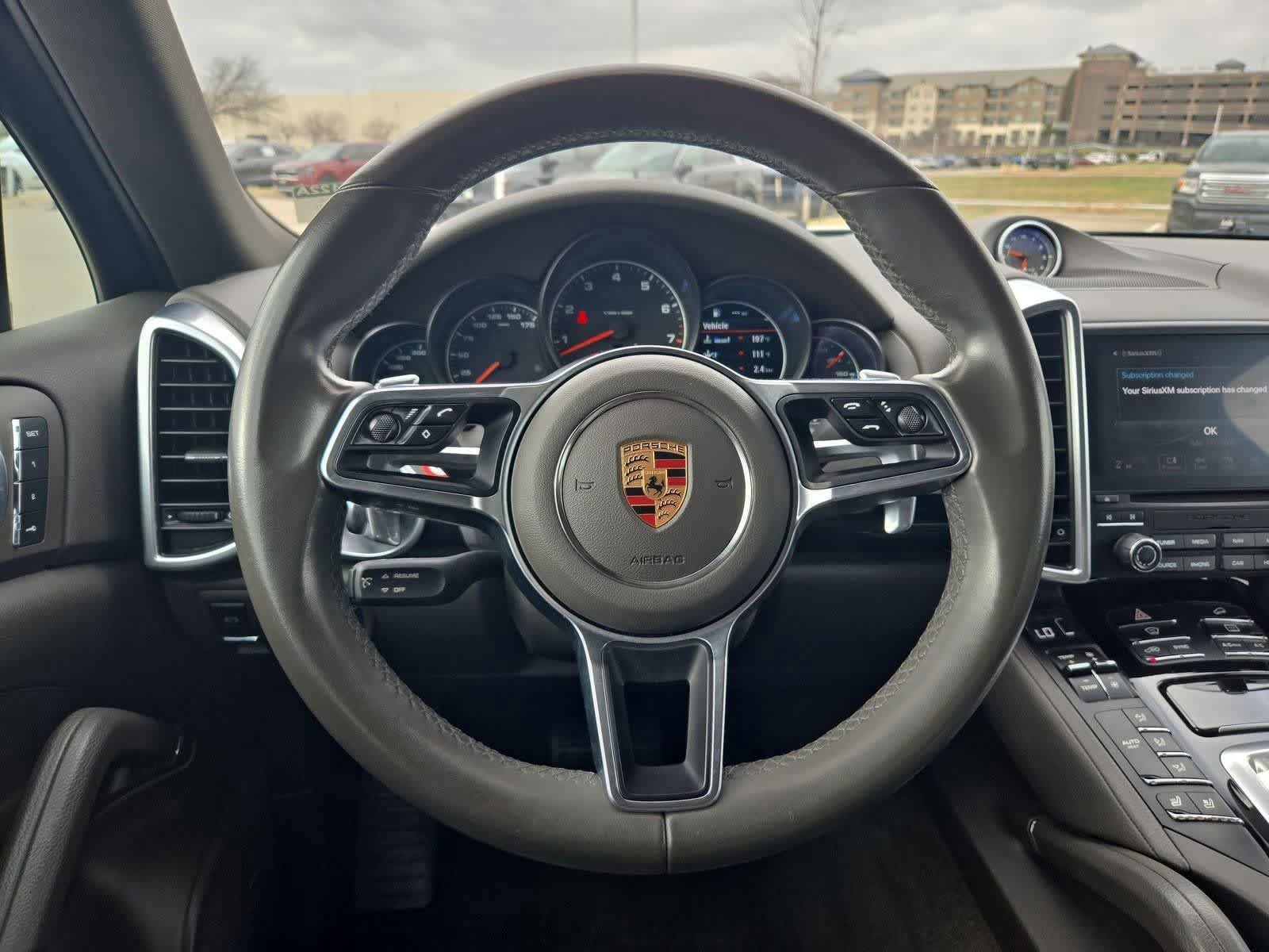 Used 2017 Porsche Cayenne AWD/4WD image 23