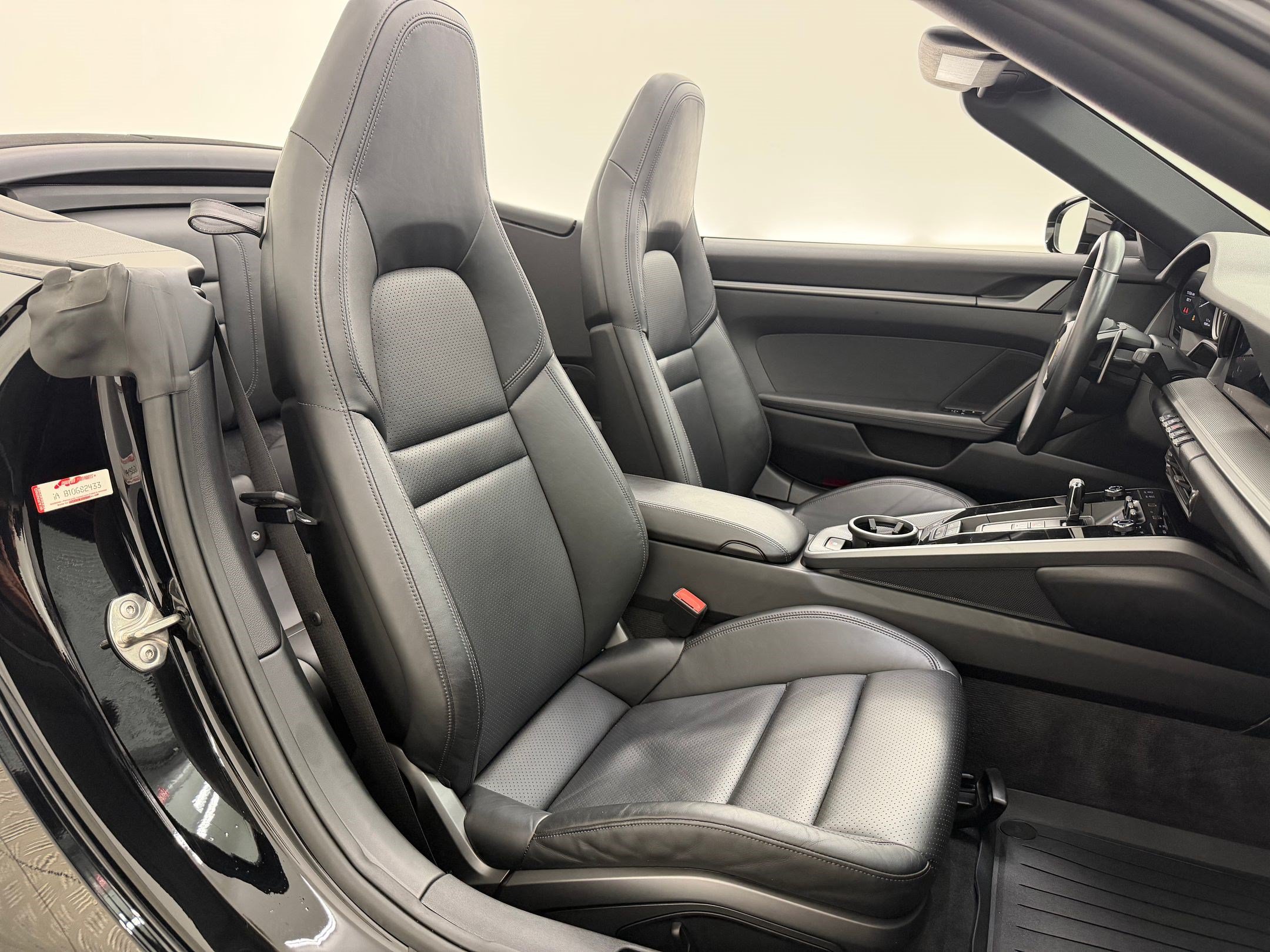 Certified 2023 Porsche 911 Carrera S RWD image 25