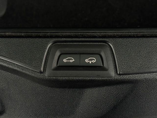 Used 2023 BMW X5 xDrive45e w/ Executive Package image 12