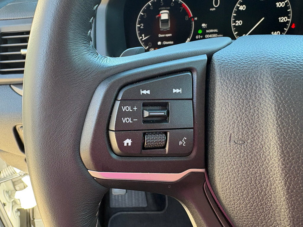 Certified 2025 Honda Ridgeline Sport+ image 14