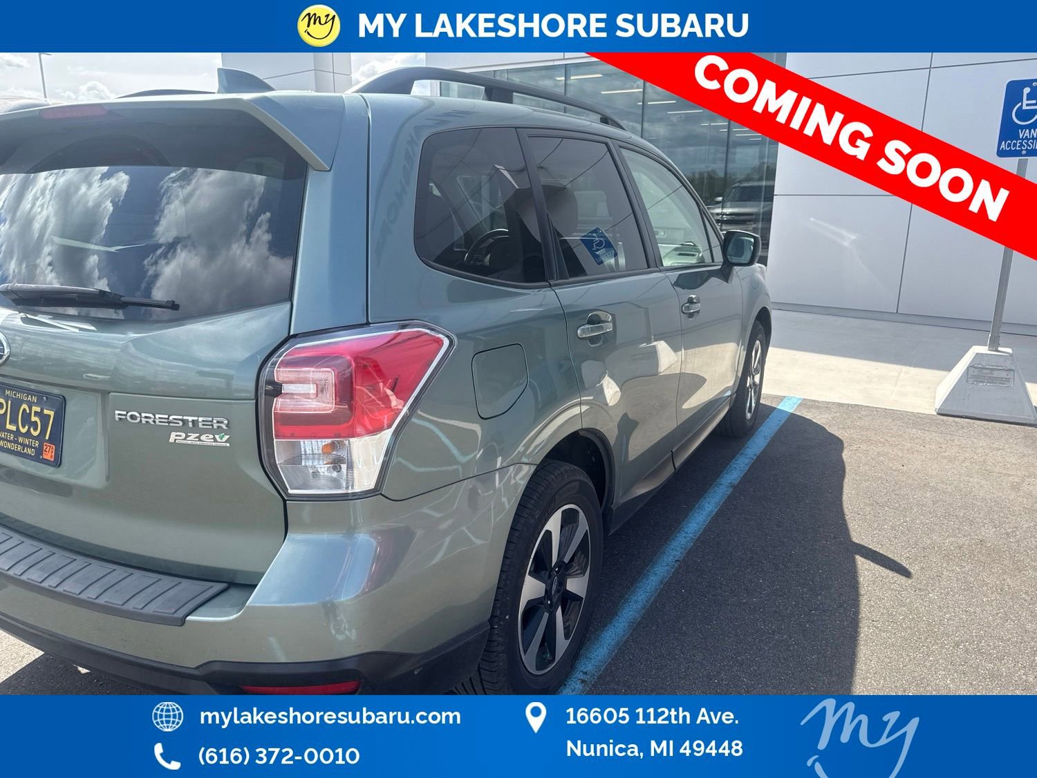 Used 2017 Subaru Forester 2.5i Premium w/ All-Weather Package AWD/4WD image 6