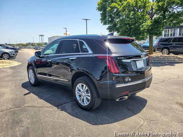 Certified 2024 Cadillac XT5 Luxury w/ LPO, Floor Liner Package AWD/4WD image 11