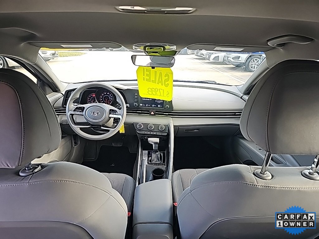 Certified 2023 Hyundai Elantra SE image 28